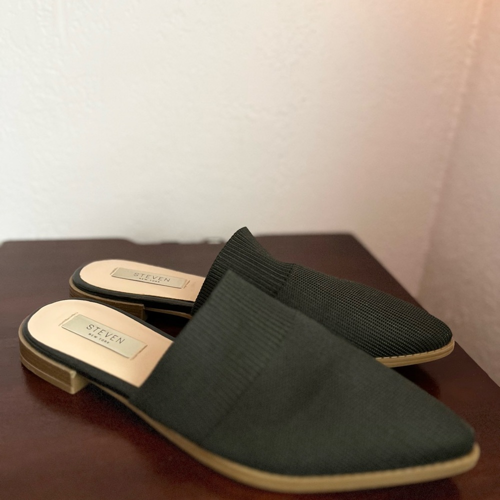 Steven by Steve Madden Vende Black Knit Slides